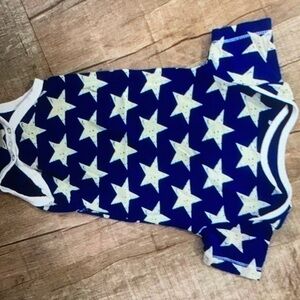 Kicker Pants Bamboo Star infant bodysuit